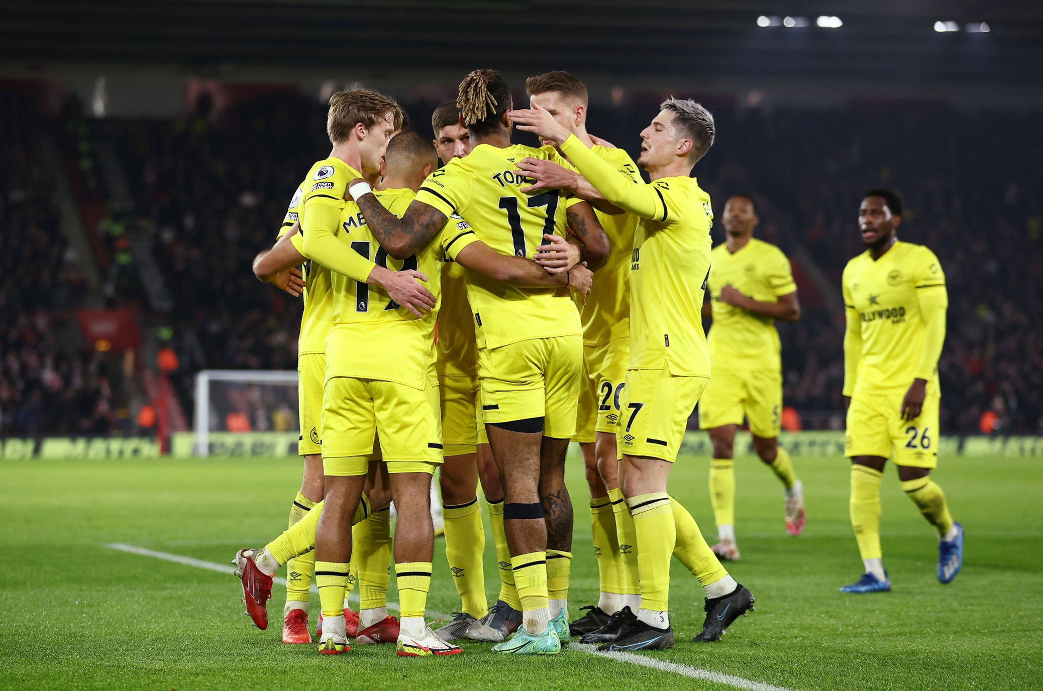 让球迷们见 让球迷们见