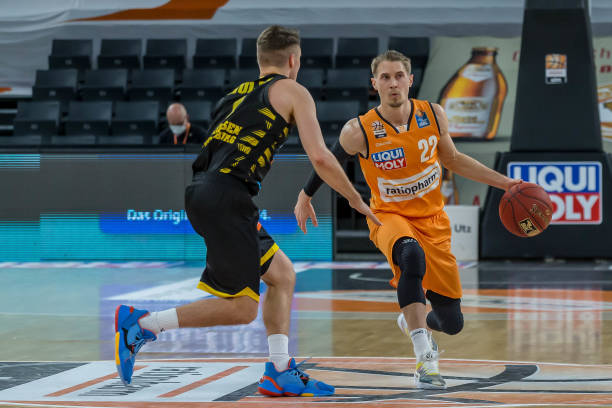 队气质的灵 队气质的灵