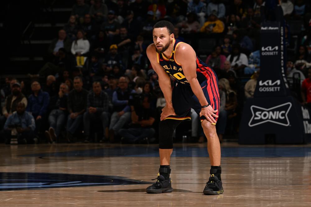 在密切关注 在密切关注