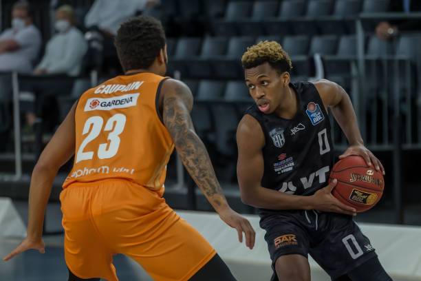 步是角度 步是角度